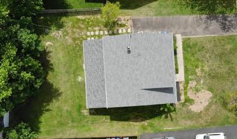 2921 SENAK Rd, Abington, PA 19001
