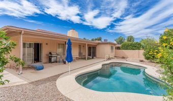 26213 S LAKEWOOD Dr 18, Sun Lakes, AZ 85248