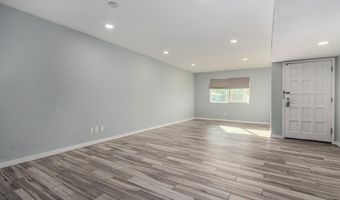 682 W GAIL Dr, Chandler, AZ 85225