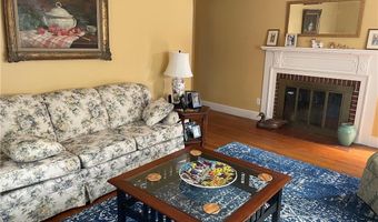 1000 Hope St, Bristol, RI 02809