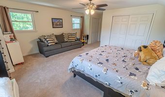 142 NE Hillside Dr, Abingdon, VA 24210
