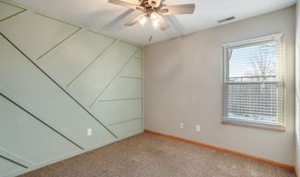 8178 Captain Dr, Avon, IN 46123