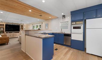35 Lane A, Coventry, RI 02816