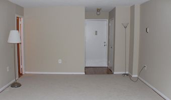 2500 N VAN DORN St 316, Alexandria, VA 22302