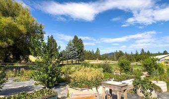 1735 DEARINGER Rd, Addy, WA 99101