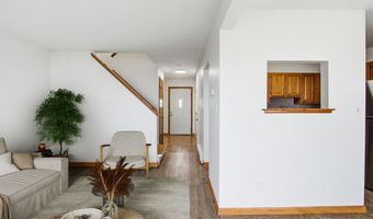 565 Clark Ave APT 17, Bristol, CT 06010