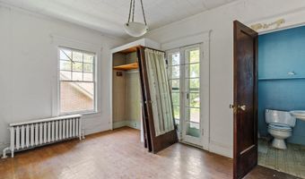 160 Manning Blvd, Albany, NY 12203