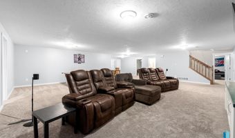 1005 Walnut St, Beresford, SD 57004