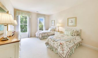 8011 SUMMER MILL Ct, Bethesda, MD 20817