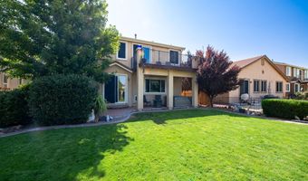 908 Lakeview Dr, Dayton, NV 89403