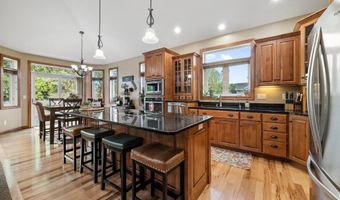 4201 Rue De Frenchman NE, Alexandria, MN 56308