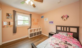 149 E 75th St, Anderson, IN 46013