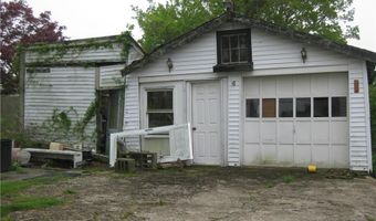 188 Greene Ln, Middletown, RI 02840