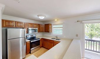 3042 Barclay Way, Ann Arbor, MI 48105