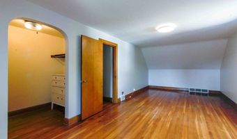 1060 Broad St, Ashland, OH 44805