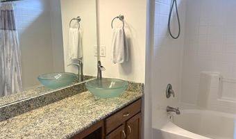 3755 Brookchase Ln, Charlotte, NC 28205