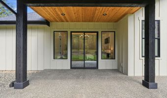7518 E Duke Ln, Athol, ID 83801