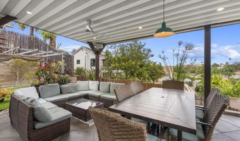 6749 Alamo Ct, La Mesa, CA 91942