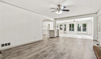 2373 Woodcreek Ct, Tucker, GA 30084