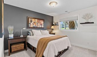 16321 Dryden Rd, Lakeville, MN 55044