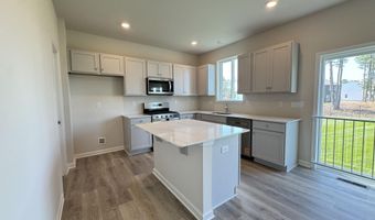 17 Whaler Ave, Barnegat, NJ 08005