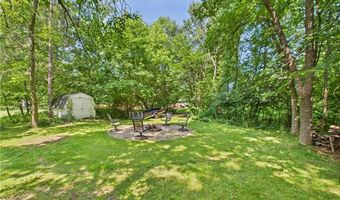 15726 Parkwood Cir, Avon, MN 56310