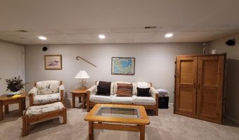 139 Tennis Ct, Belmar, NJ 07719