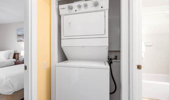 76-6246 Alii Dr #201, Kailua Kona, HI 96740