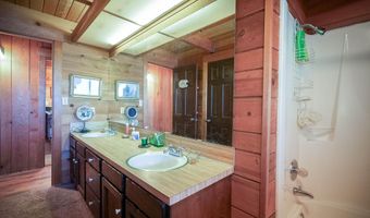 12661 E Langell Valley Rd, Bonanza, OR 97623