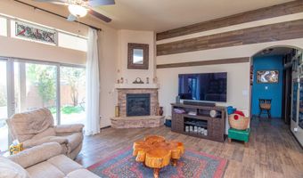 8136 Cayenne Dr NW, Albuquerque, NM 87120