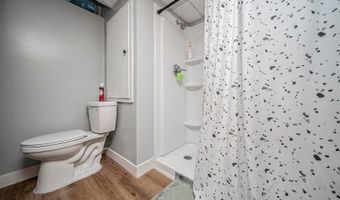 111 Moyne Dr, Abilene, KS 67410