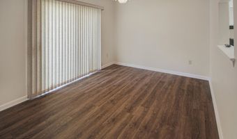 2 Morning Glory Ln, Whiting, NJ 08759