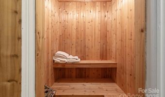 828 N 6th St, Albemarle, NC 28001