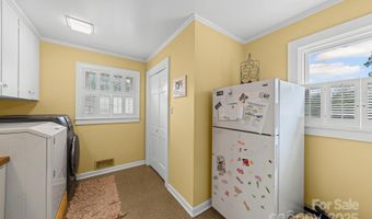 417 Park Ridge Rd, Albemarle, NC 28001