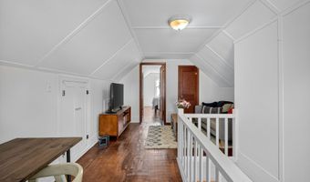 936 28th St, Des Moines, IA 50312