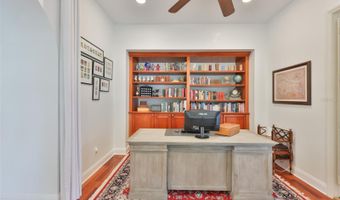 5318 LOON NEST Ct, Apollo Beach, FL 33572