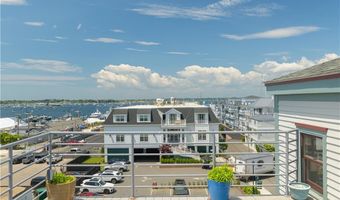 433 Thames St E, Newport, RI 02840