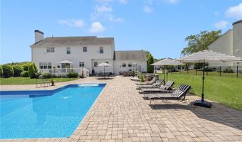 279 Alpine Estates Dr, Cranston, RI 02921