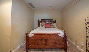 107 Woodhill Rd, Bardstown, KY 40004