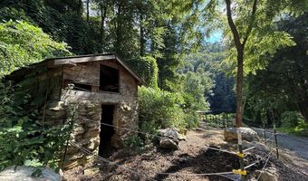 2555 Junaluska Rd, Andrews, NC 28901