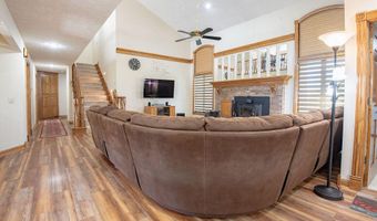 4181 N Farm Road 35, Ash Grove, MO 65604