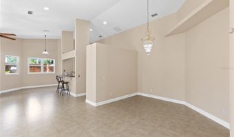 683 OAK HOLLOW Way, Altamonte Springs, FL 32714