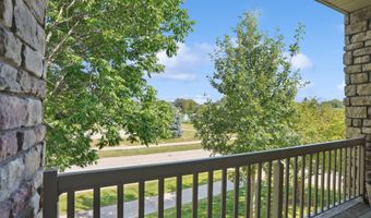 503 Maggie Ln, Altoona, IA 50009
