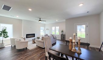 433 E Douglas Ave, Andover, KS 67002