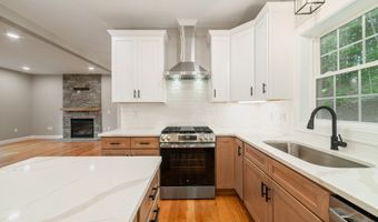 164 Fox Den Rd, Bristol, CT 06010