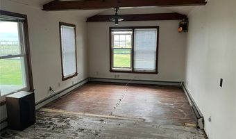 7843 Stark Dr, Algonac, MI 48001