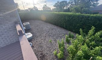 12203 S MCDANIEL St, Alsip, IL 60803