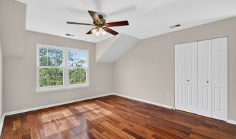 33 Four Oaks Rd, Bedminster, NJ 07921