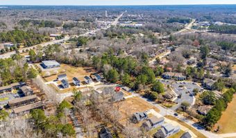 319 Ballfield Rd, Camden, SC 29020