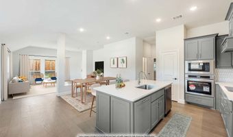 1048 Snowy Owl Dr, Alvarado, TX 76009